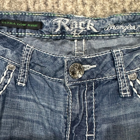 Wrangler Rock 47 Ultra Low Rise Shorts, EUC! - Picture 3 of 5